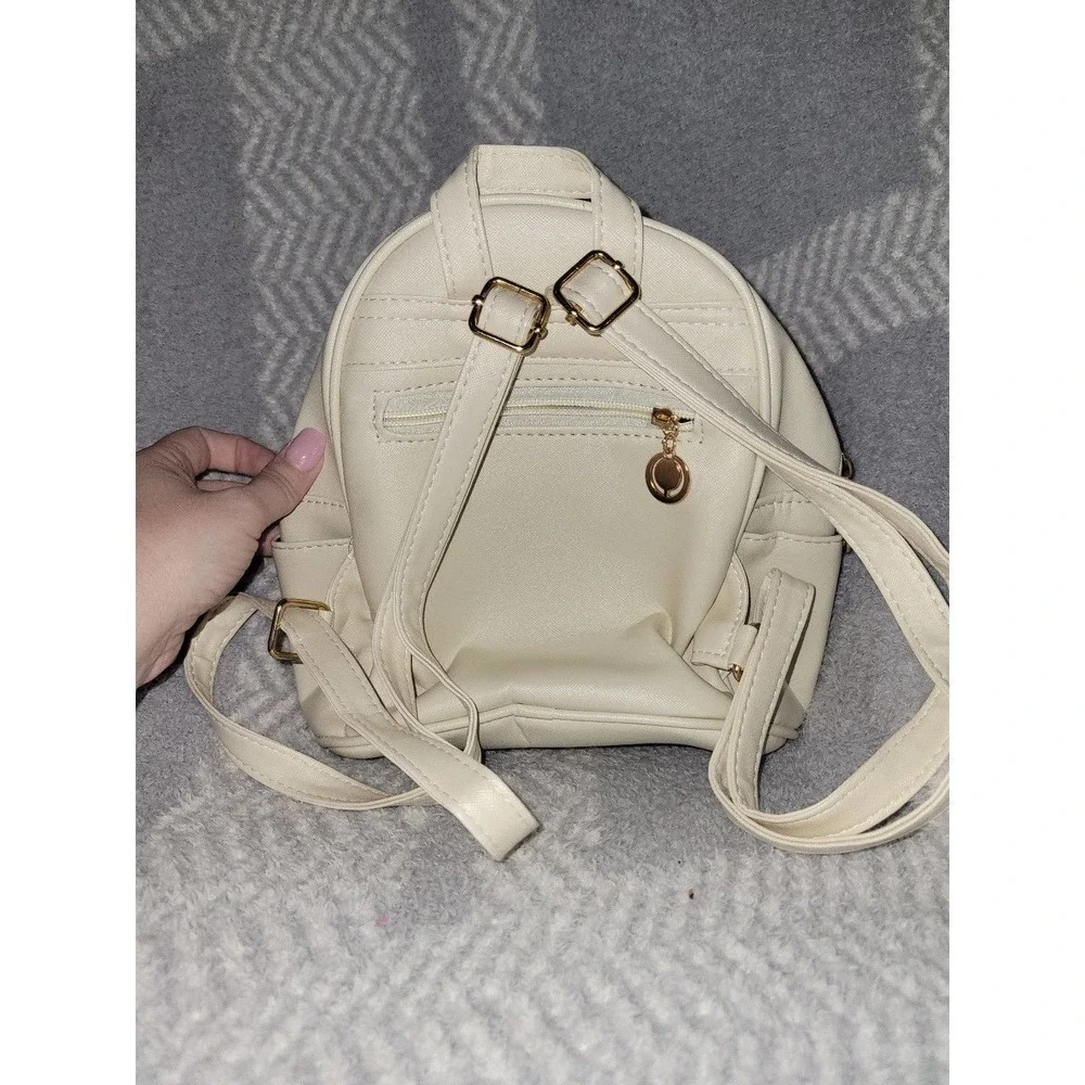 backpack purse
